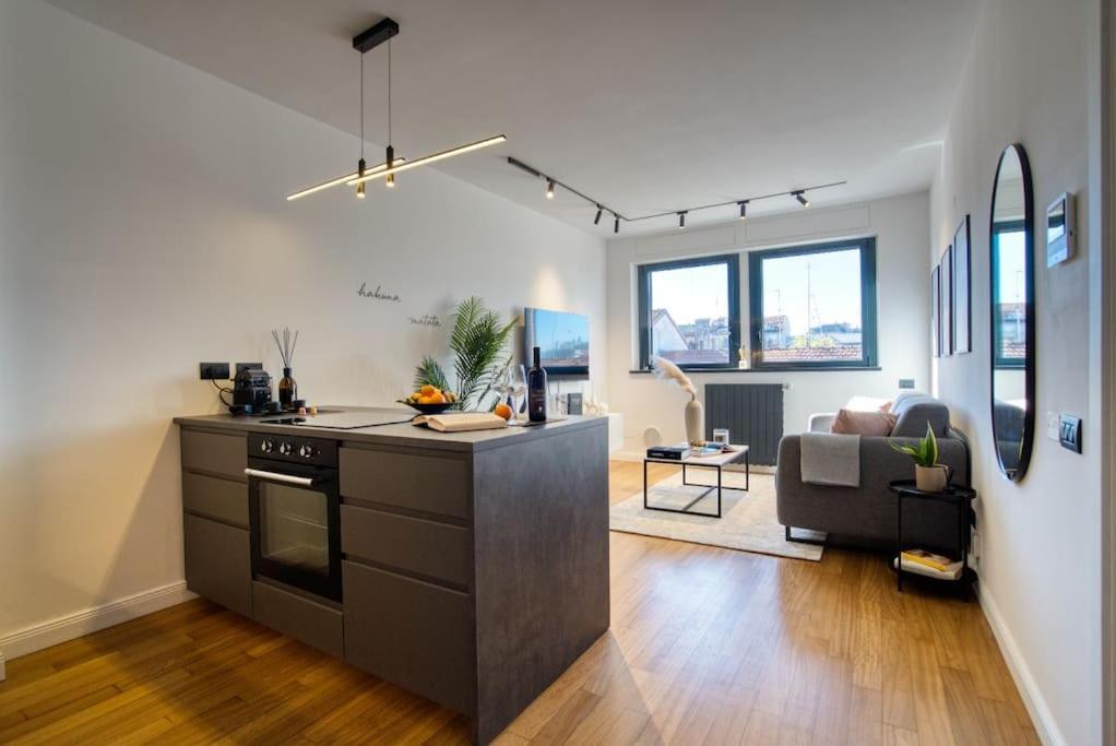 Italianflat - Canal Couture, Navigli Luxury Retreat Милан Экстерьер фото