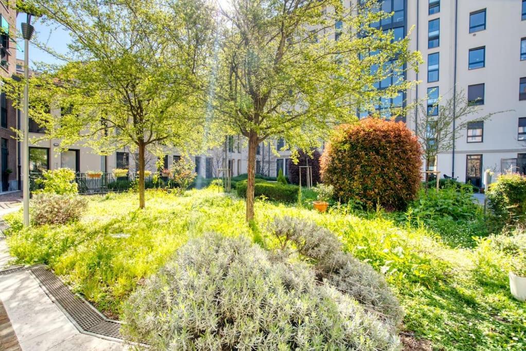 Italianflat - Canal Couture, Navigli Luxury Retreat Милан Экстерьер фото